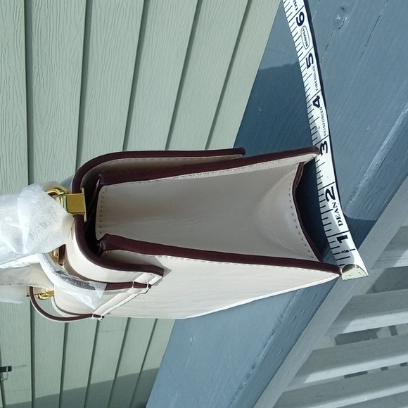 Retro Preppy Fashion Crossbody - Picture 6 of 7